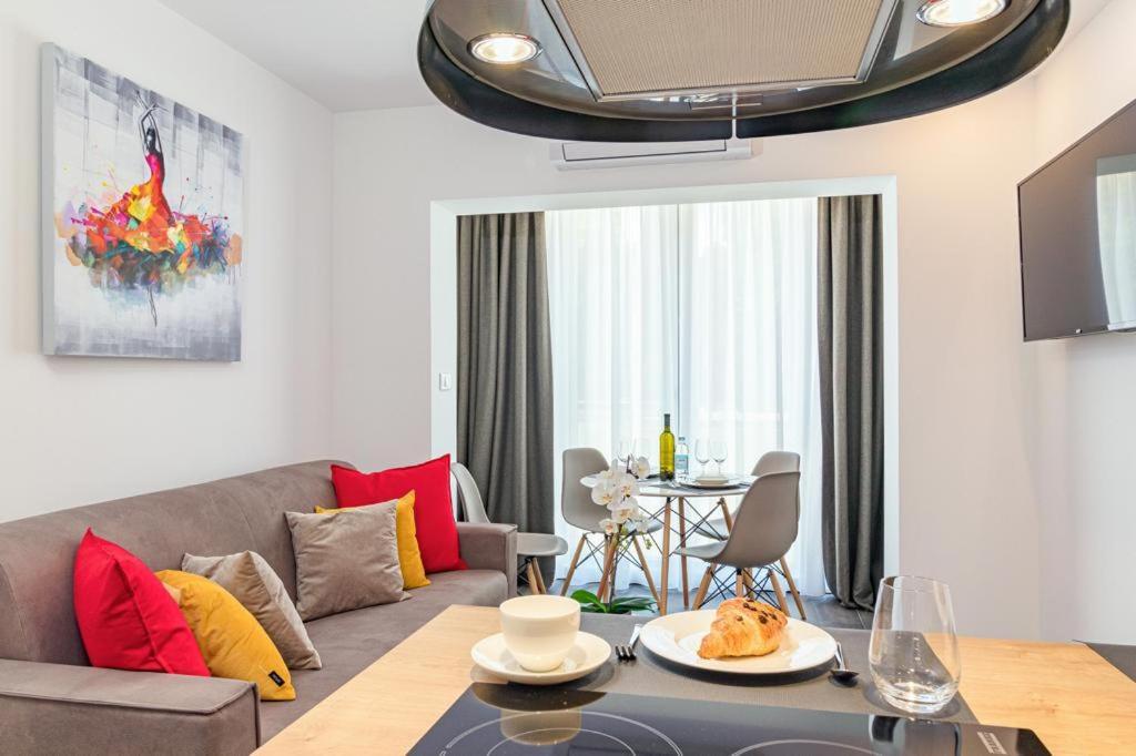 N&G New Apartment Stoja Beach Pola Esterno foto